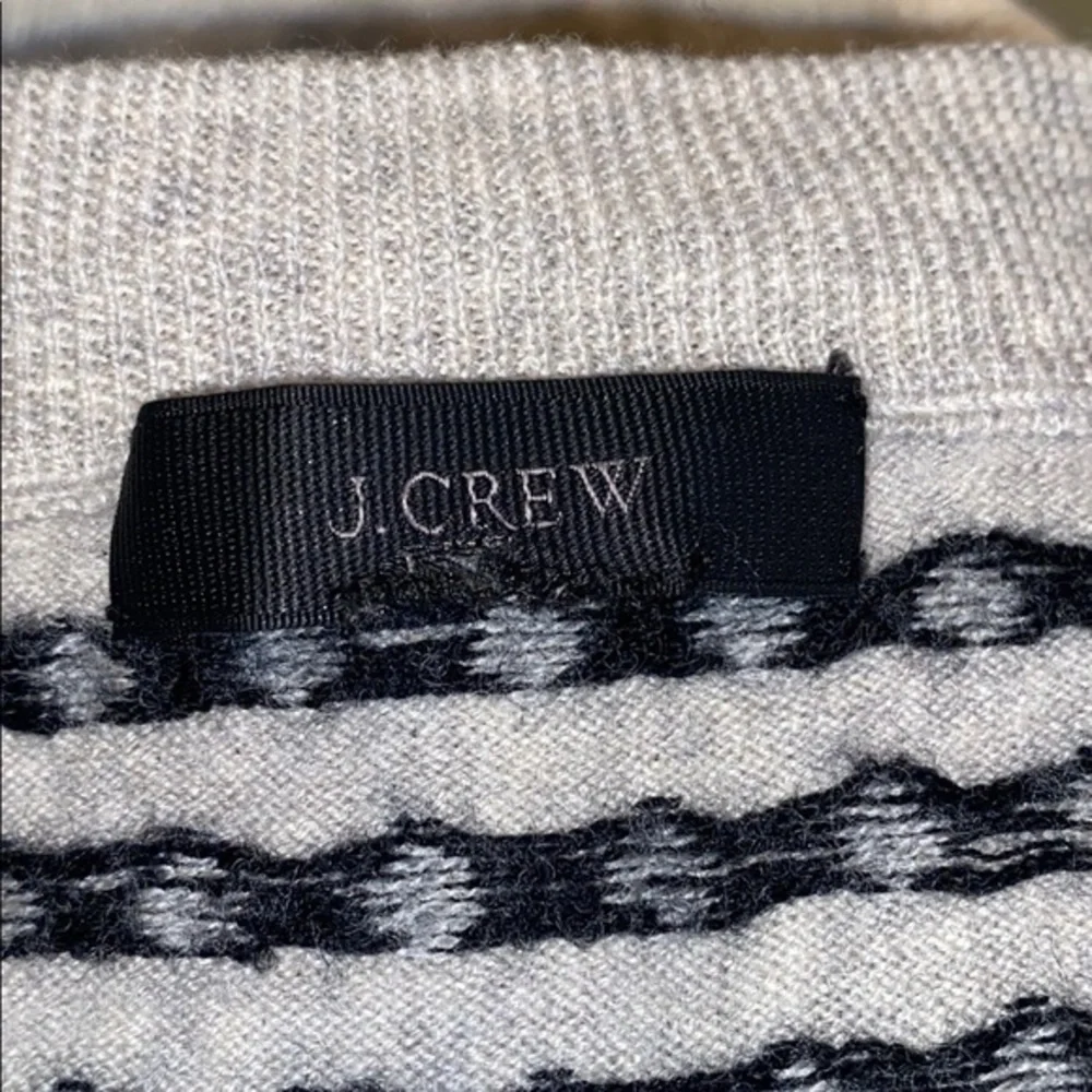 J.Crew polkadot long sleeve sweater gray and black merino wool small